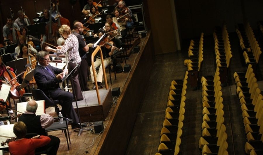 Photo Coverage: Alec Baldwin's NY Philharmonic Rehearsal Image