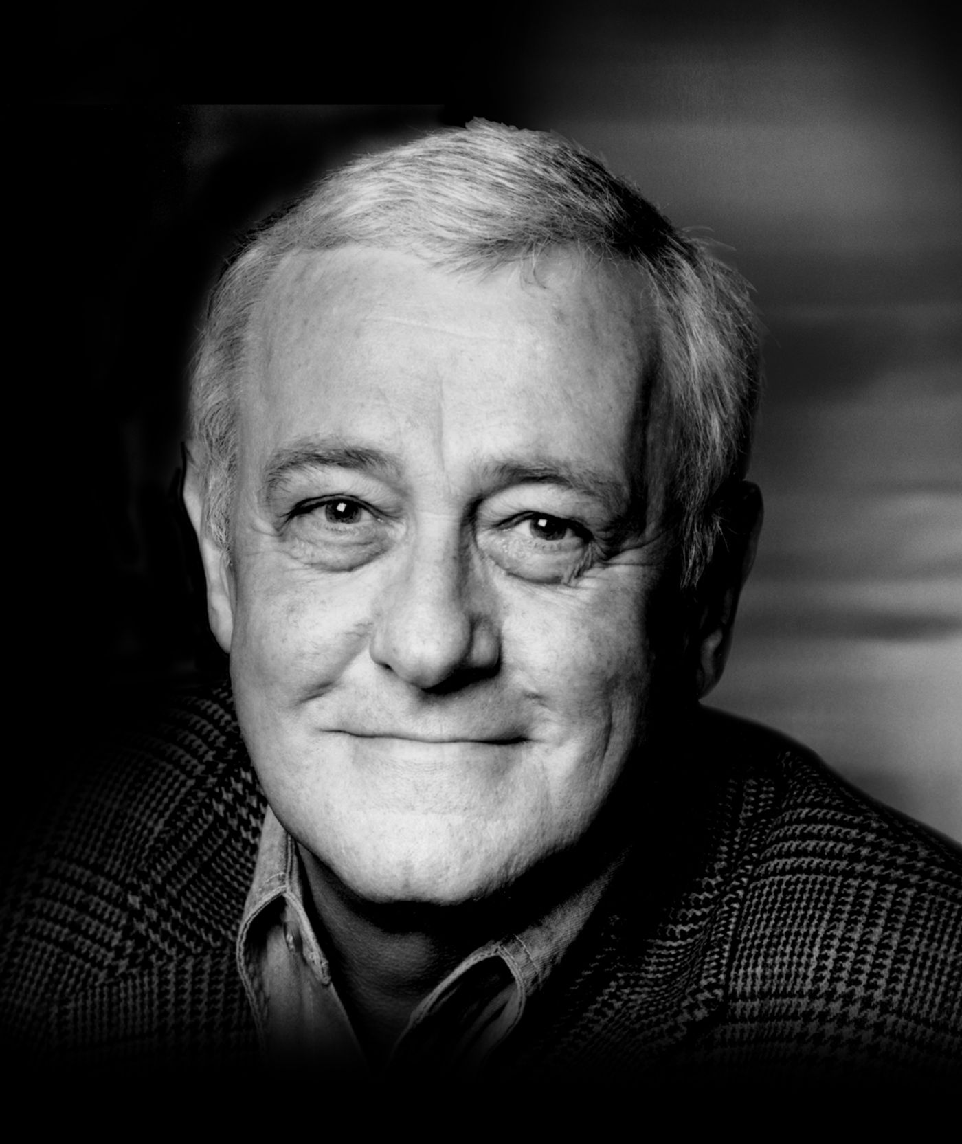 Photo Preview of John Mahoney in 'The Seafarer' at Steppenwolf  Image