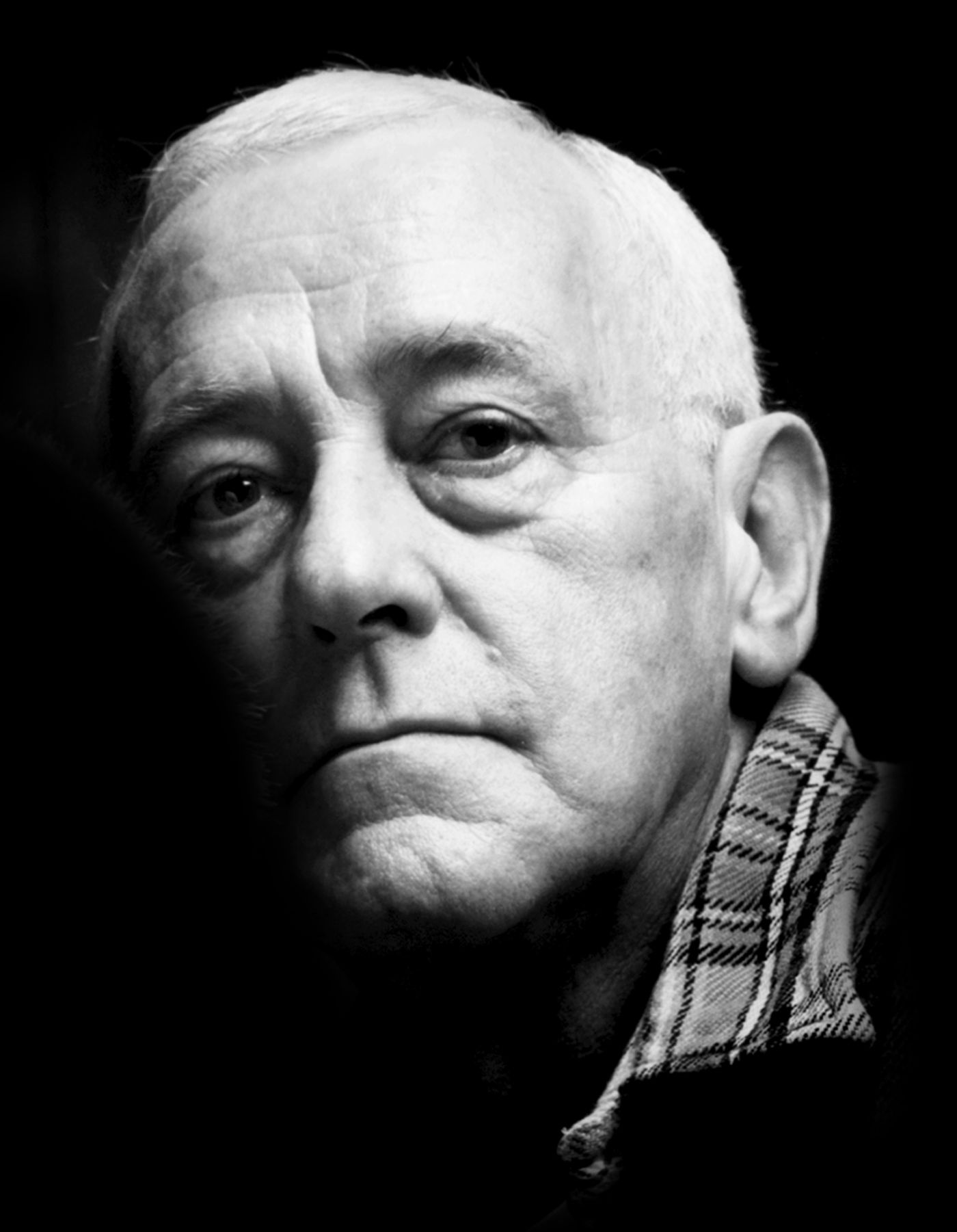 Photo Preview of John Mahoney in 'The Seafarer' at Steppenwolf  Image
