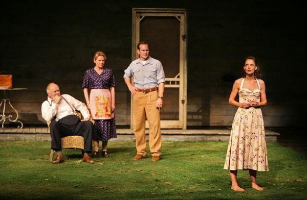 John Lithgow. Dianne Wiest, Patrick Wilson and Katie Holmes  Photo