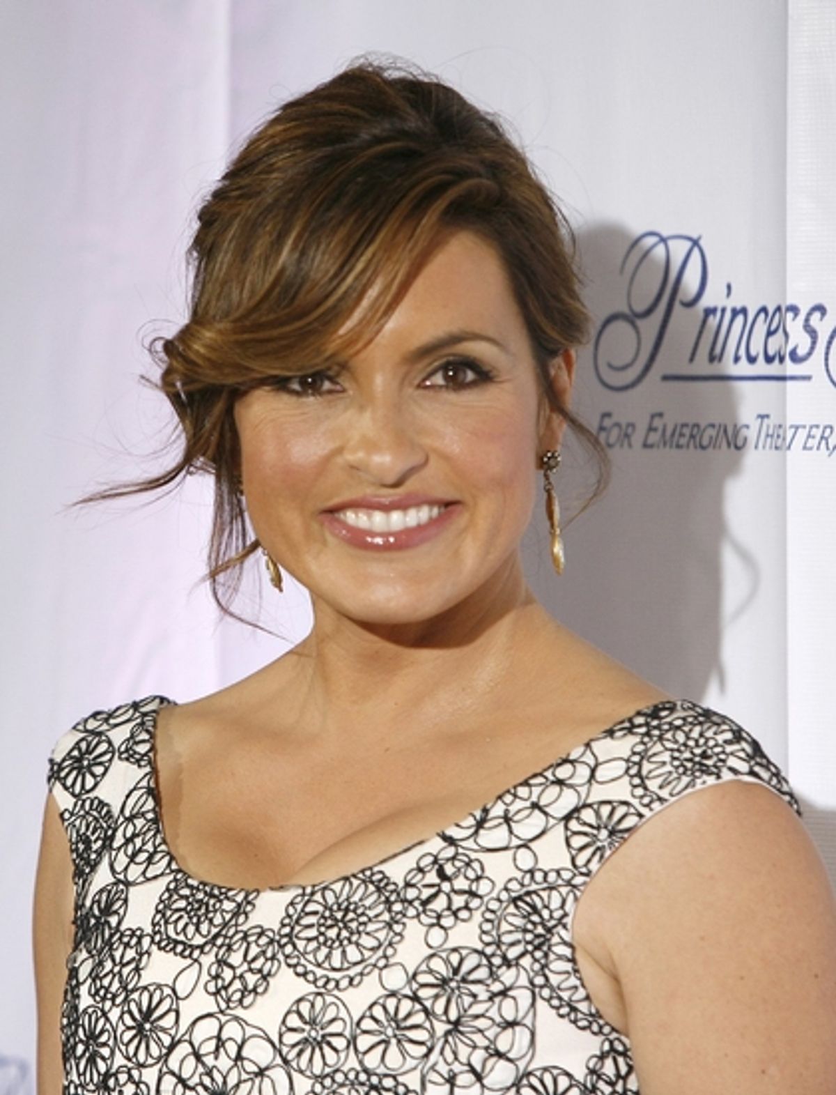 Mariska Hargitay at Glenn Close Honored at Princess Grace Awards Gala
