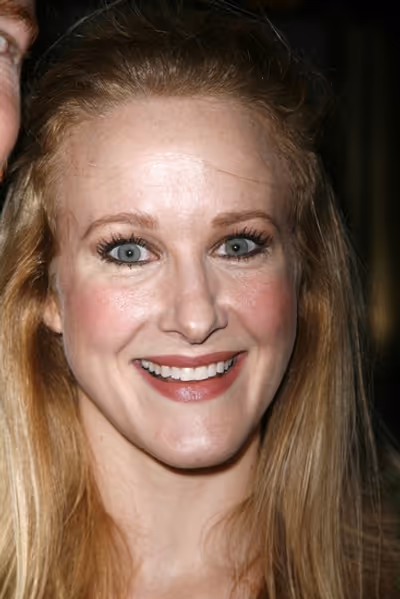 
Katie Finneran Photo