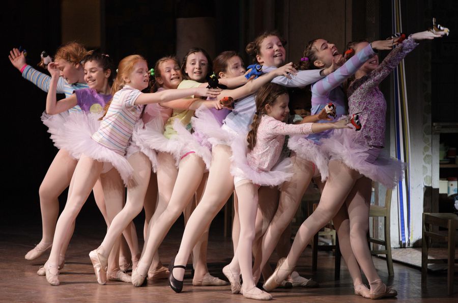 Photo Flash: Sneak Peek of BILLY ELLIOT, Opening on Broadway 11/13 Image