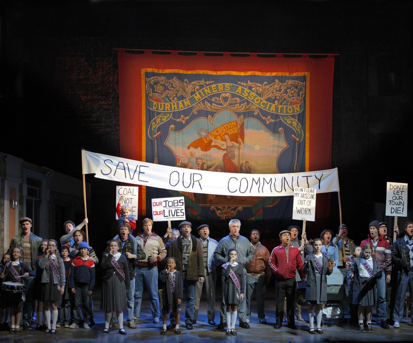 Photo Flash: Sneak Peek of BILLY ELLIOT, Opening on Broadway 11/13  Image