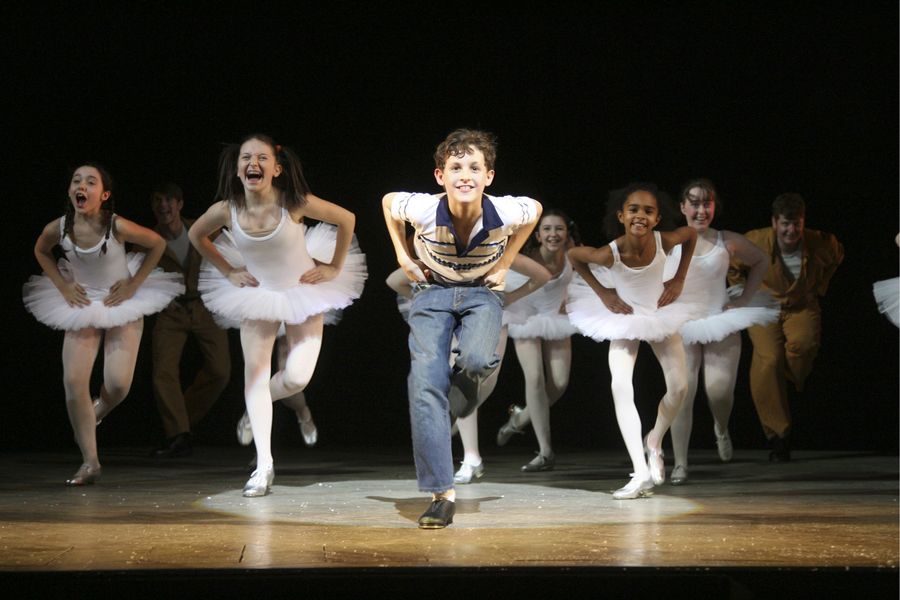 Photo Flash: Sneak Peek of BILLY ELLIOT, Opening on Broadway 11/13 Image