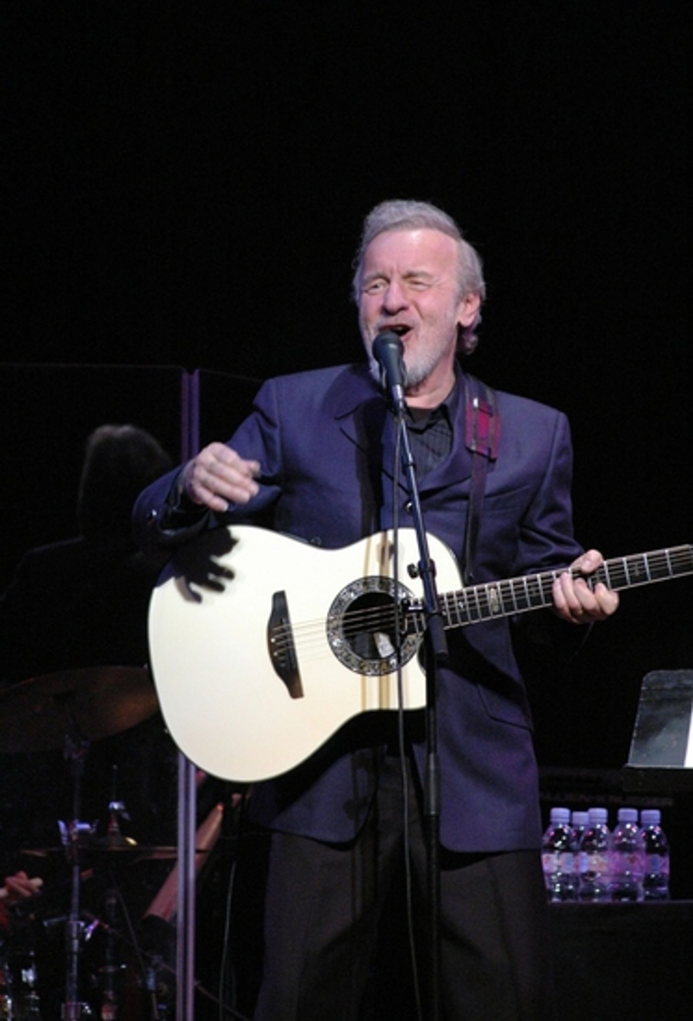 Photo Coverage: Colm Wilkinson in 'Broadway & Beyond' at Town Hall  Image