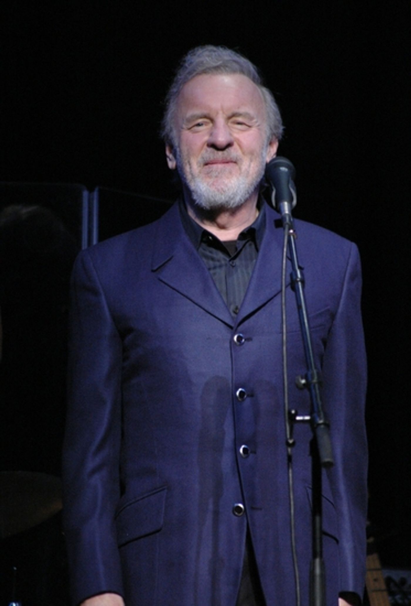 Photo Coverage: Colm Wilkinson in 'Broadway & Beyond' at Town Hall  Image