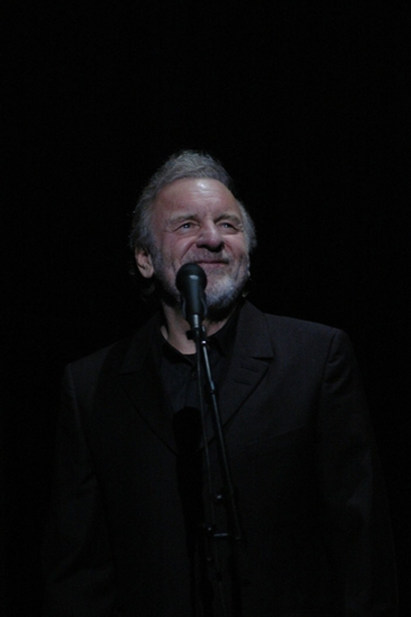 Photo Coverage: Colm Wilkinson in 'Broadway & Beyond' at Town Hall  Image