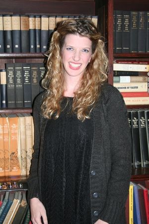 Ashley Wren Collins Photo