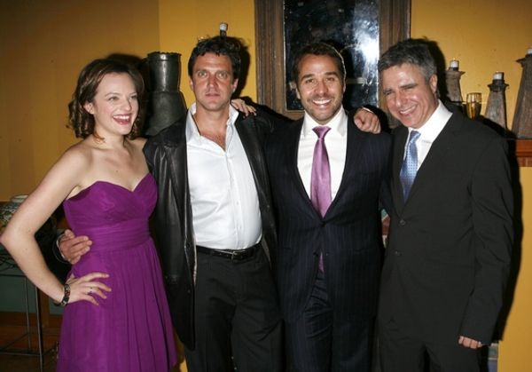 Jeremy Piven, Elisabeth Moss, Raul Esparza and Neil Pepe Photo
