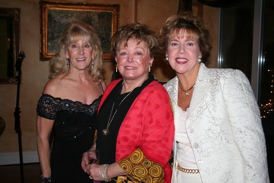 Photo Coverage: BC/EFA 'Salon: Six Degrees of Broadway Cares' Benefit — photo 18 of 22