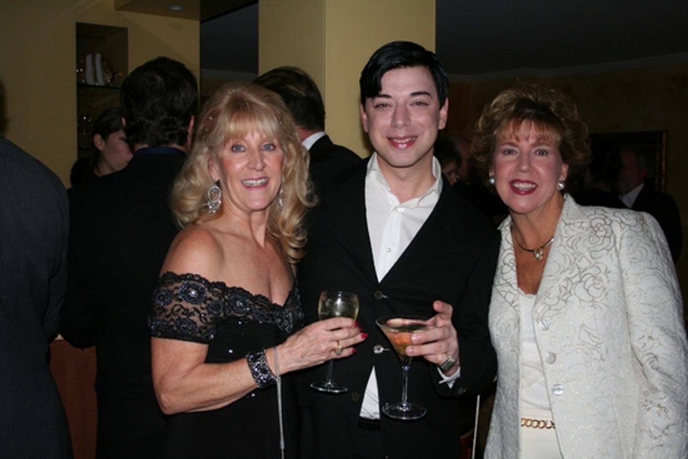 Photo Coverage: BC/EFA 'Salon: Six Degrees of Broadway Cares' Benefit  Image
