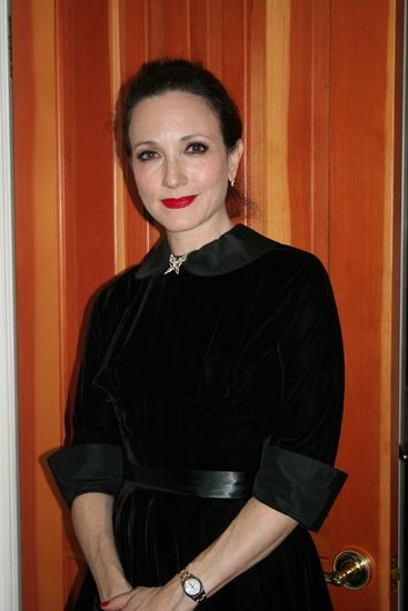 Photo Coverage: BC/EFA 'Salon: Six Degrees of Broadway Cares' Benefit — photo 1 of 22