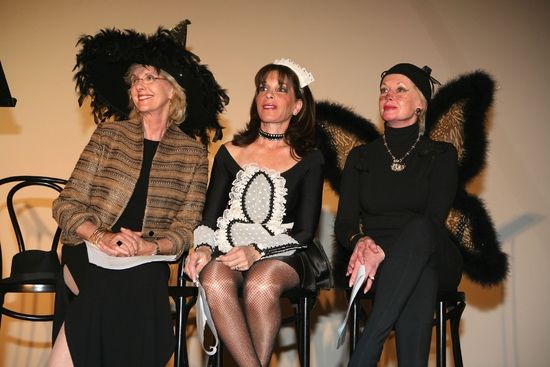 Photo Flash: Celebrity Cast Performs 1950's Radio Who Dun It For Halloween Benefit — photo 4 of 9