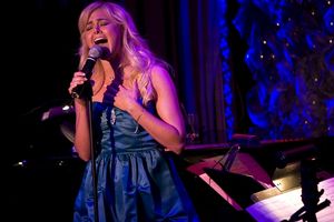 Laura Bell Bundy @ BroadwayWorld Laura Bell Bundy Photo