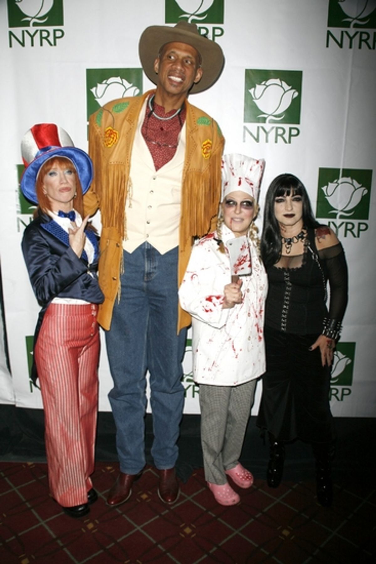 Kathy Griffin, Kareem Abdul-Jabbar, Bette Midler and Gloria Estefan at 