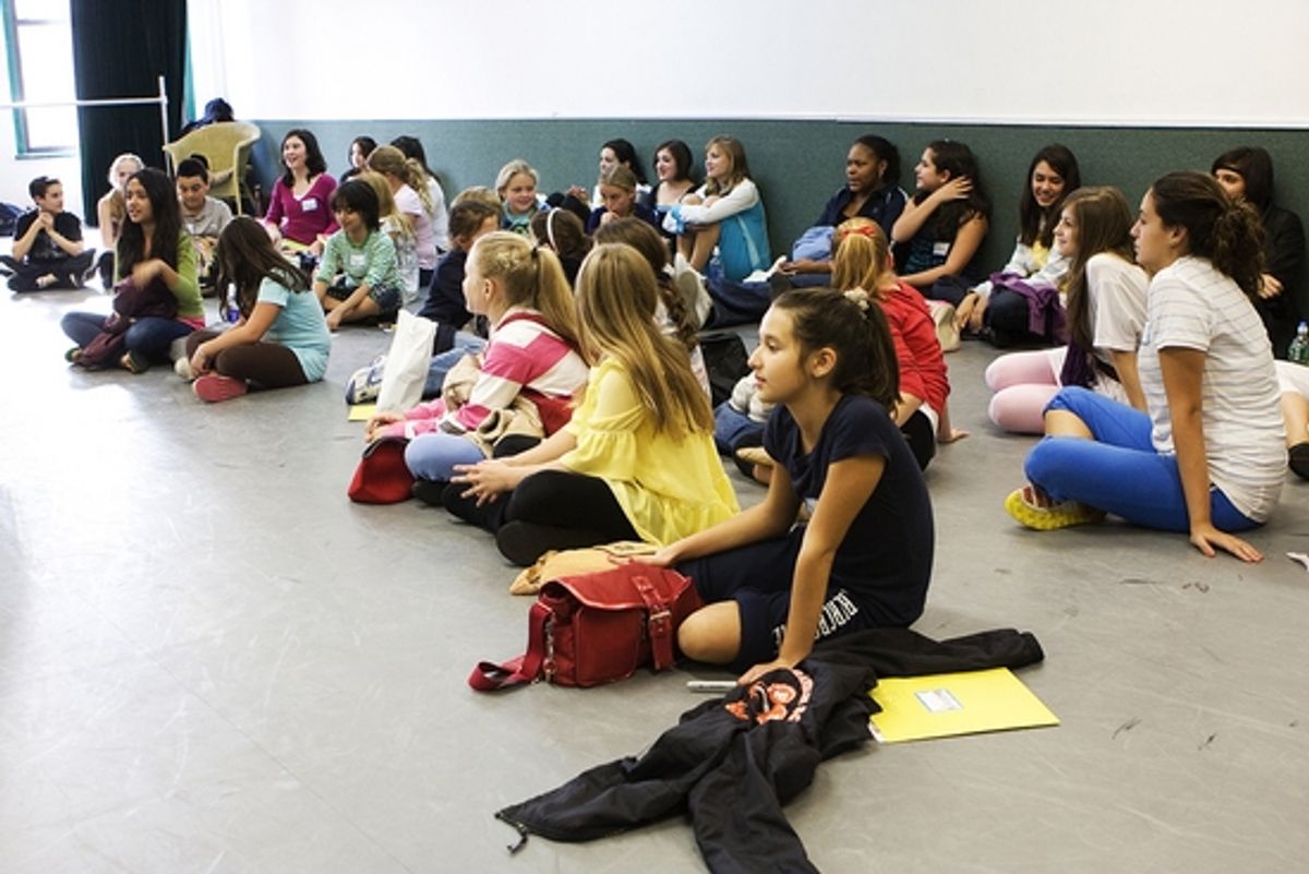 The students gather around for a Q&A session with Nikki Blonsky!

 at 