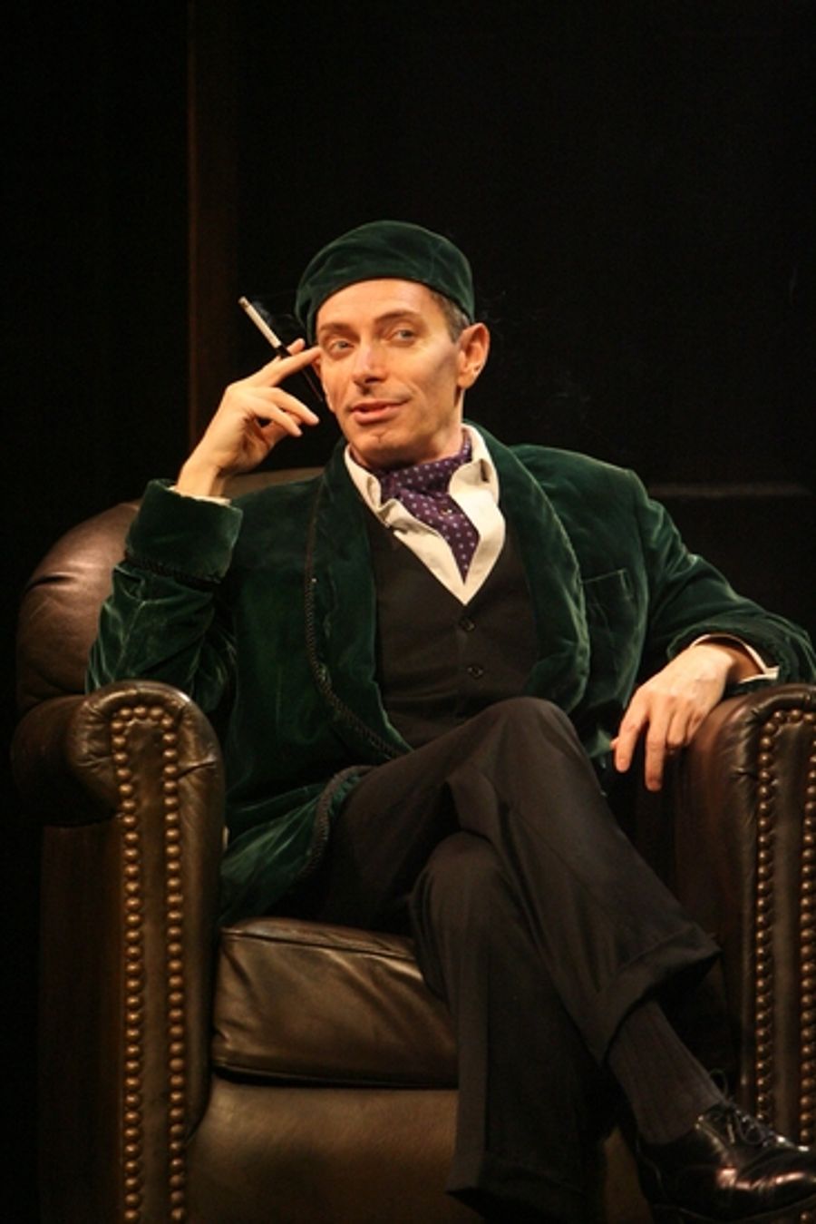 Photo Flash: Kuhn and Faridany Join THE 39 STEPS Cast Image