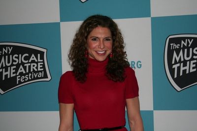 Jodie Langel ("I Come For Love")

 Photo