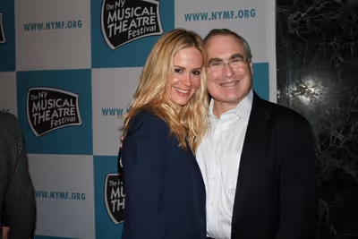 Sarah Paulson and Todd Haimes (Roundabout Theatre's Artisic Director)

 Photo