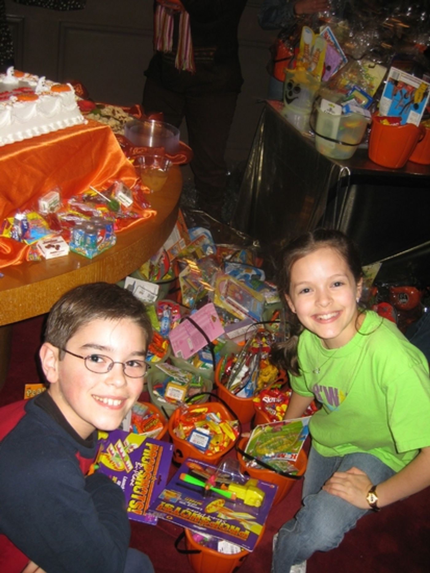 Photo Flash: Broadway Kids Care Make Halloween Pails for Freedom House  Image