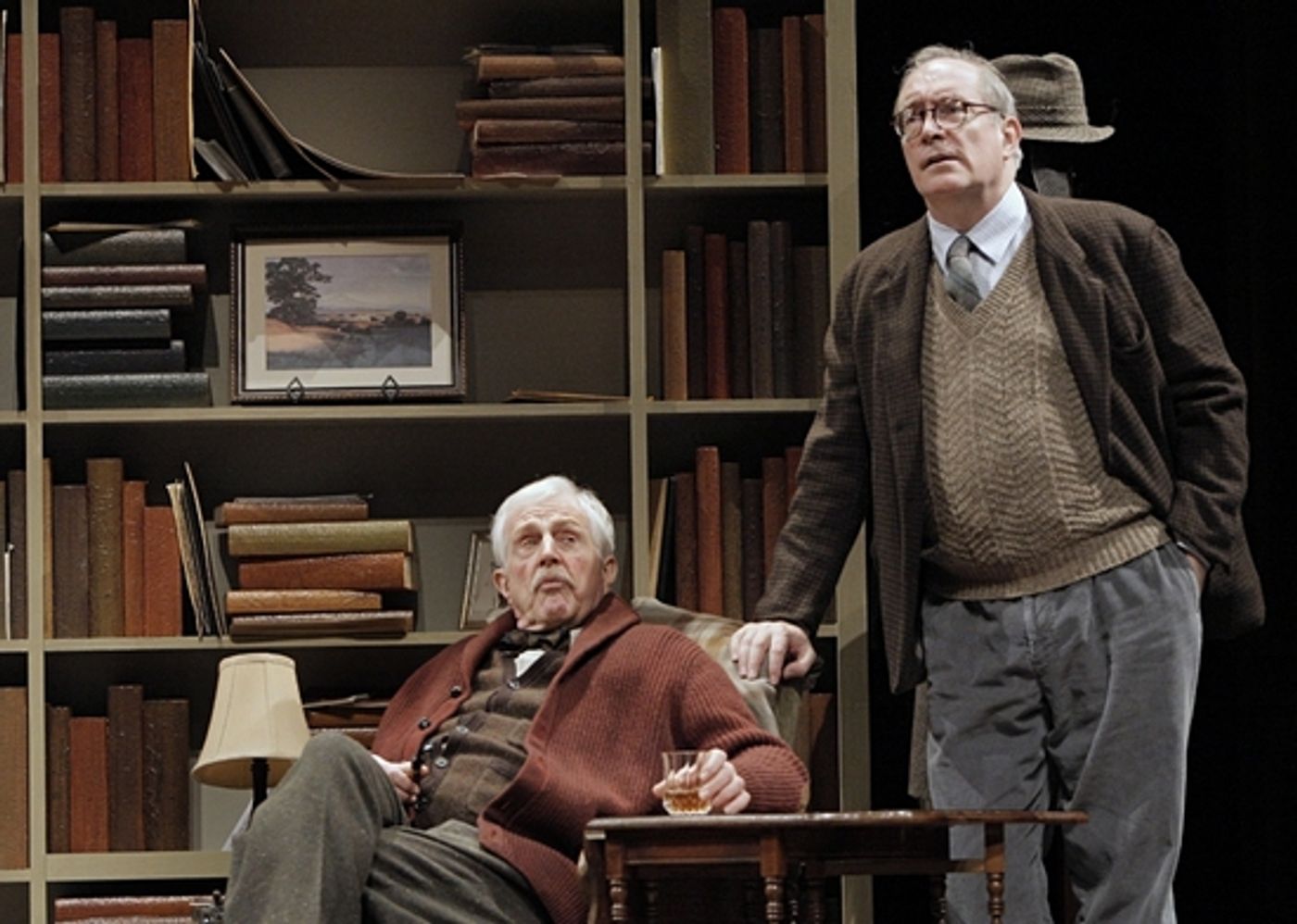 Photo Flash: SHADOWLANDS at the Guthrie Theatre  Image