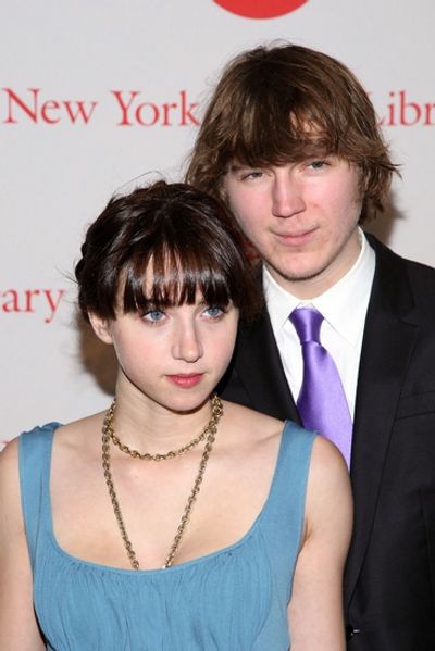Zoe Kazan and Paul Dano Photo