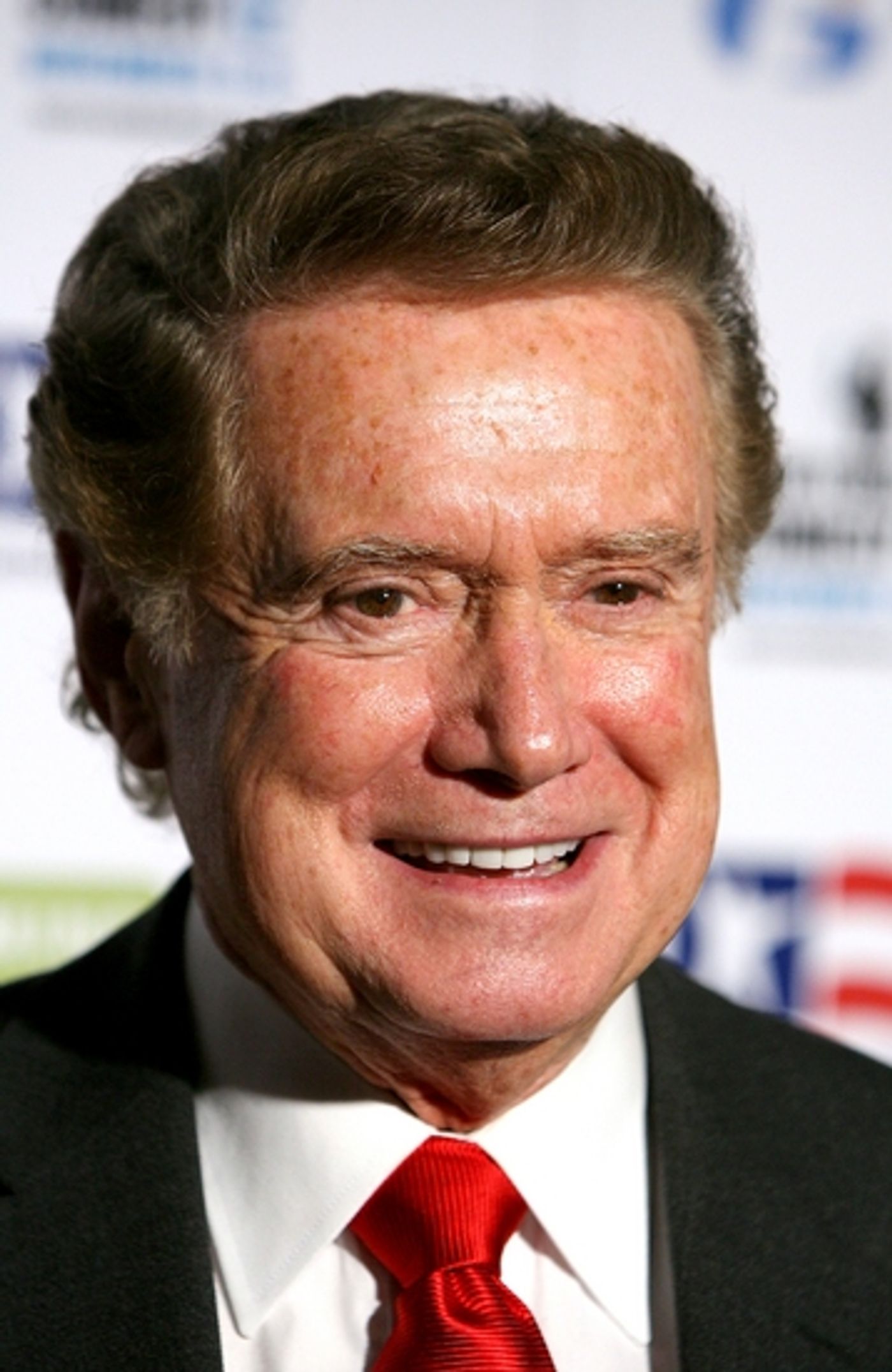 Photo Coverage: Regis Philbin Hosts STAND UP FOR HEROES at the New York Comedy Festival  Image
