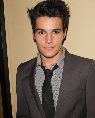 Christopher Abbott

 Photo