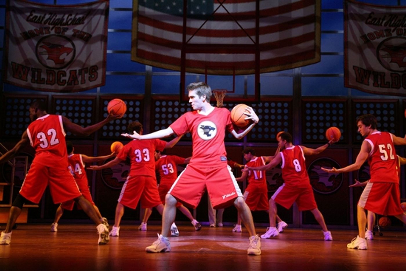 Photo Flash: HIGH SCHOOL MUSICAL at Paper Mill Playhouse  Image