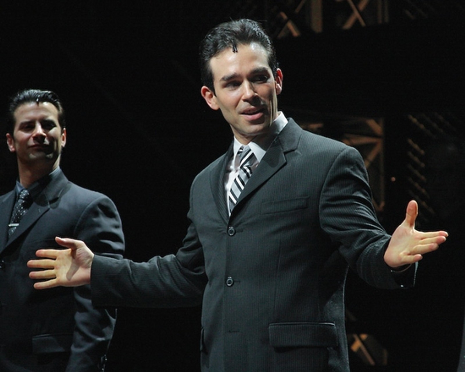 Photo Coverage: JERSEY BOYS Celebrates 3 Big Years on Broadway — photo 2 of 9