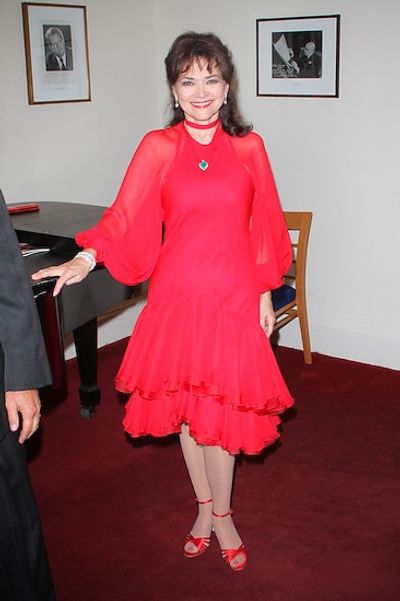Linda Hart Photo
