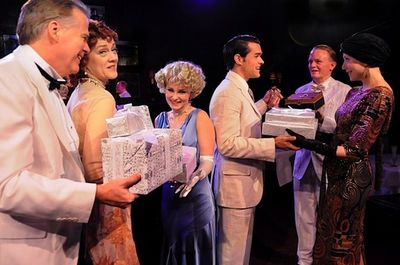 Jane Blass, Daren Kelly, Autumn Hurlbert, Glenn Peters, Chris Peluso and Laura Jordan Photo