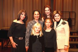 Backstage with Kate Linder, Dr. Iris Levine, Rachel York & Gloria Allred and the even Photo