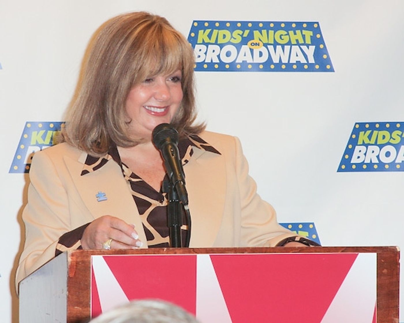Photo Coverage: Rosie O'Donnell Announces KID'S NIGHT ON BROADWAY at Sardi's Photo Coverage: Rosie O'Donnell Announces KID'S NIGHT ON BROADWAY at Sardi's Image