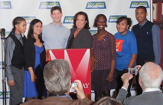 Photo Coverage: Rosie O'Donnell Announces KID'S NIGHT ON BROADWAY at Sardi's — photo 10 of 14