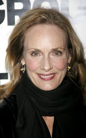 Lisa Emery Photo