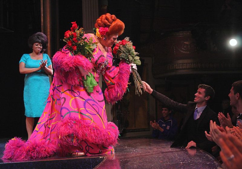 Photo Coverage: HAIRSPRAY Welcomes Back Harvey! — photo 25 of 33