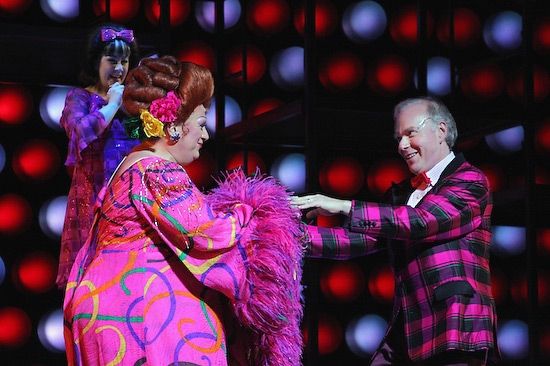 Photo Coverage: HAIRSPRAY Welcomes Back Harvey! — photo 9 of 33