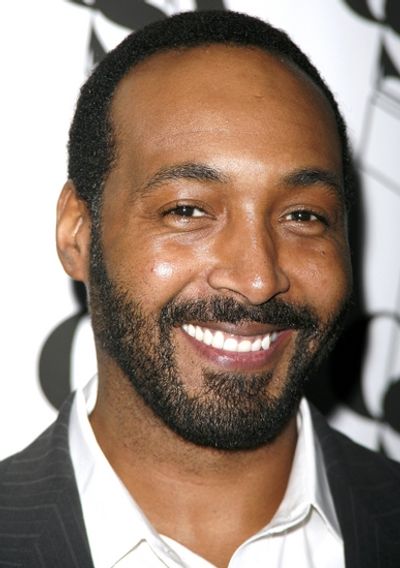 Jesse L. Martin Photo