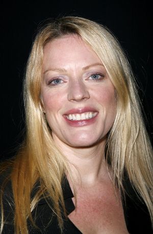 Sherie Rene Scott Photo
