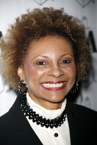 Leslie Uggams Photo
