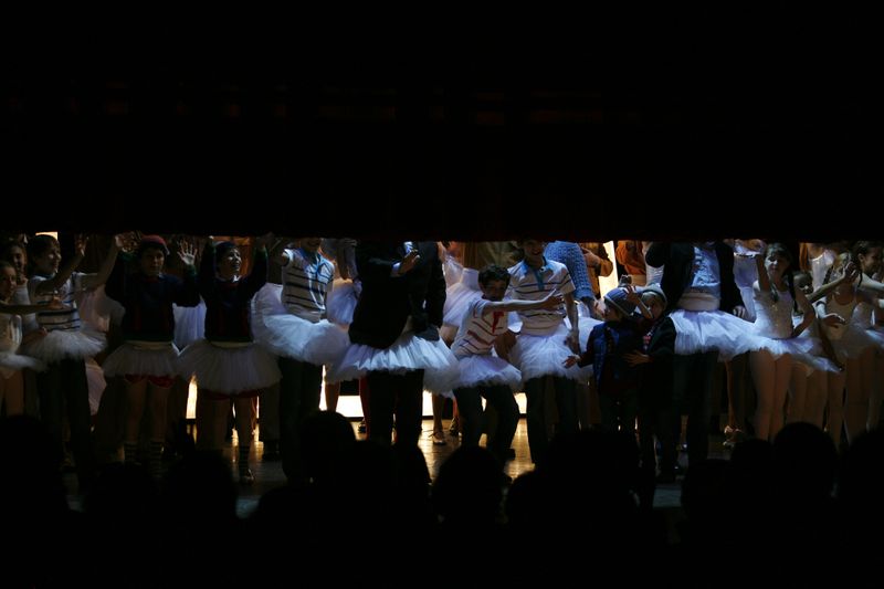 Photo Coverage: BILLY ELLIOT Opening Night Curtain Call — photo 40 of 40