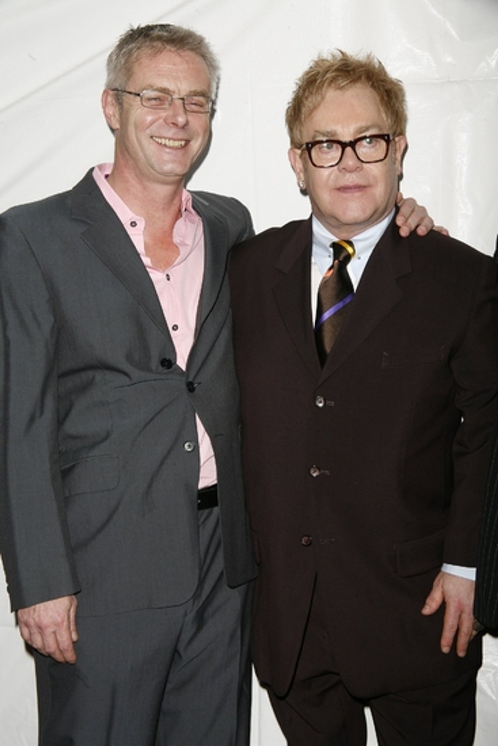Photo Coverage: BILLY ELLIOT Opening Night Arrivals — photo 5 of 59