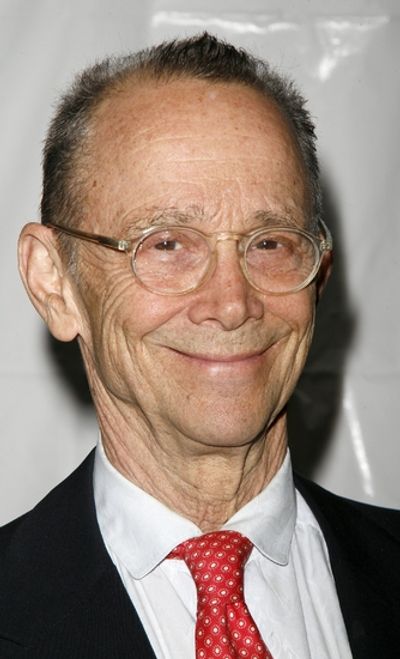 Joel Grey Photo
