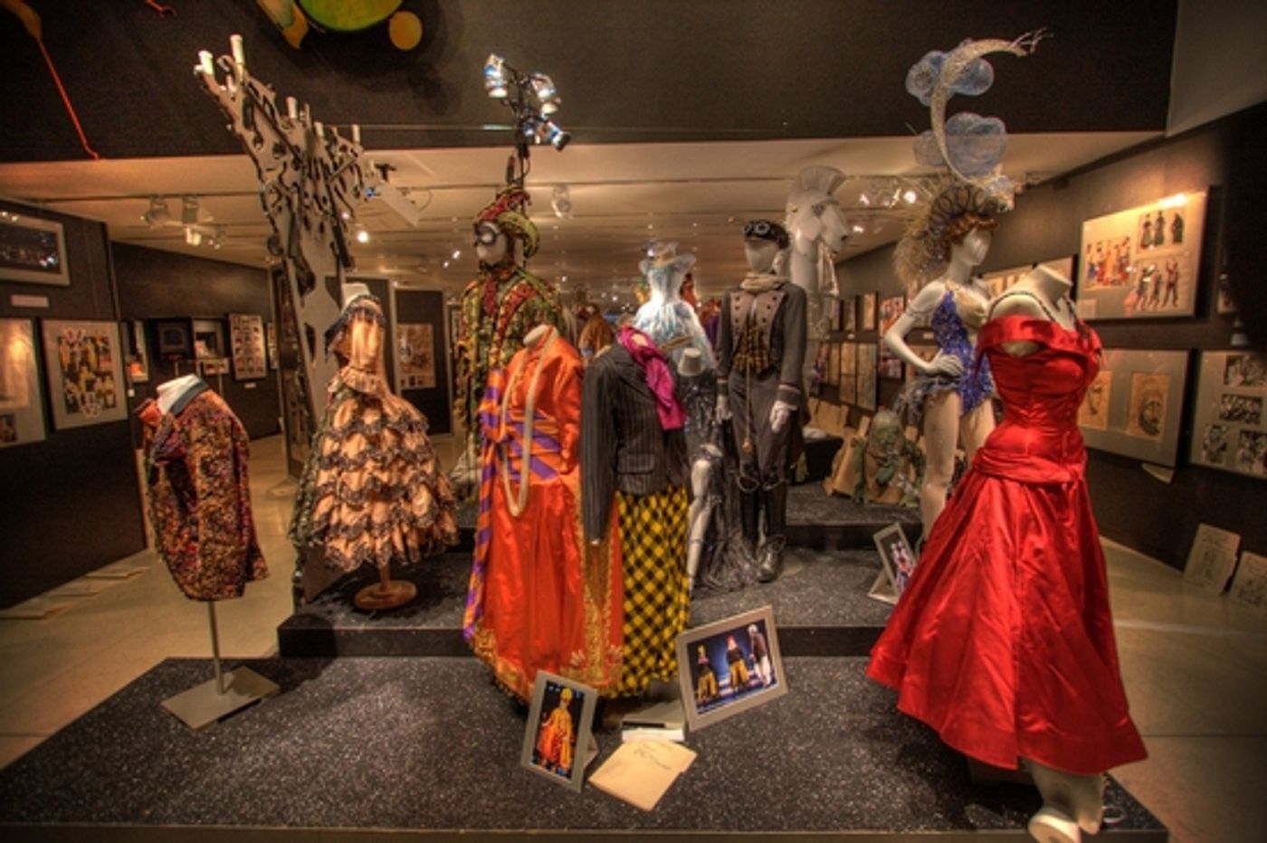 Photo Coverage: Curtain Call: Women Designing for Live Performance Photo Coverage: Curtain Call: Women Designing for Live Performance Image