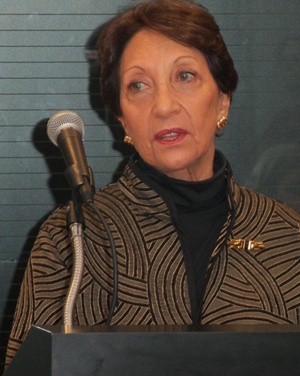 Joan Firestone

 Photo