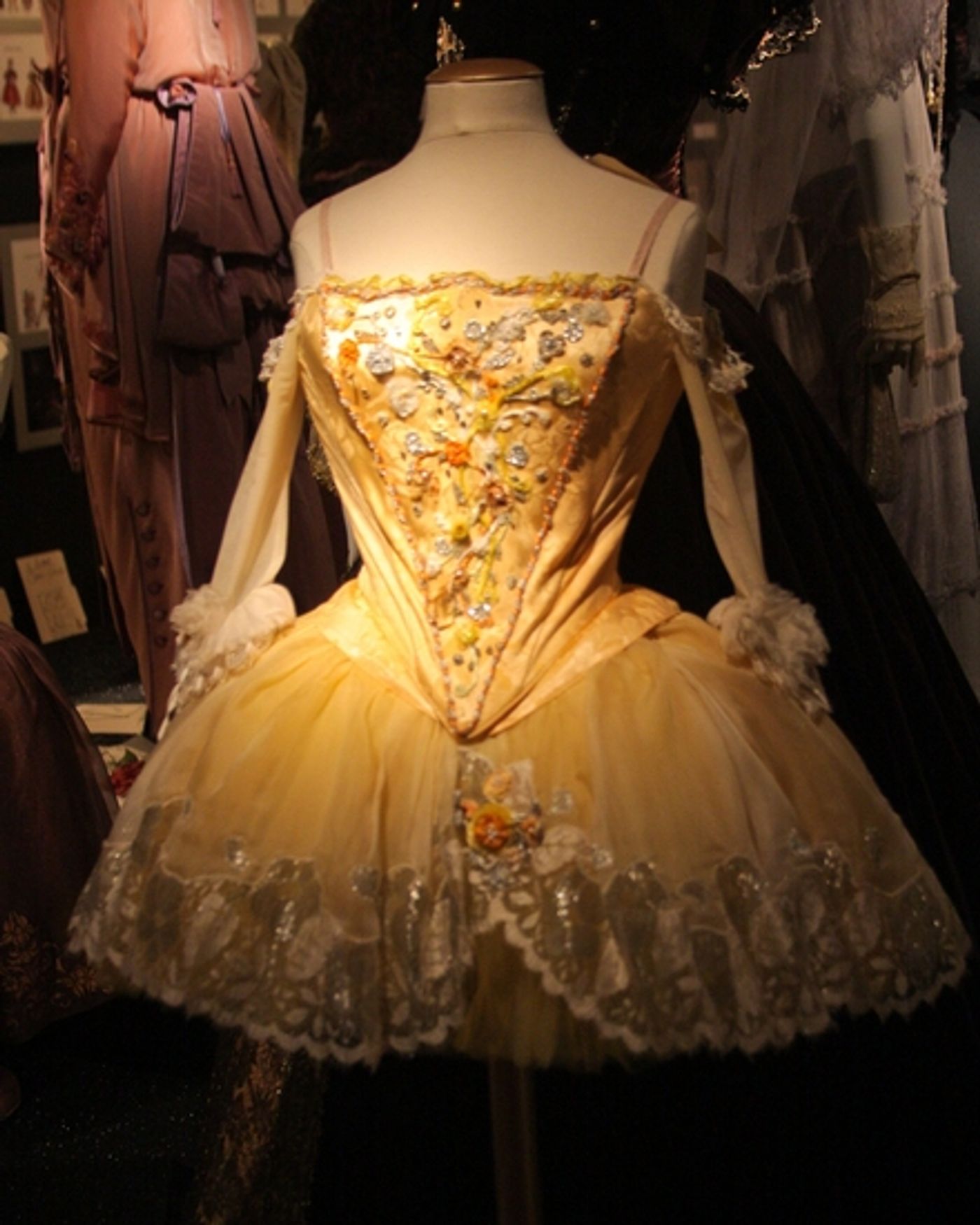 Photo Coverage: Curtain Call: Women Designing for Live Performance Photo Coverage: Curtain Call: Women Designing for Live Performance Image