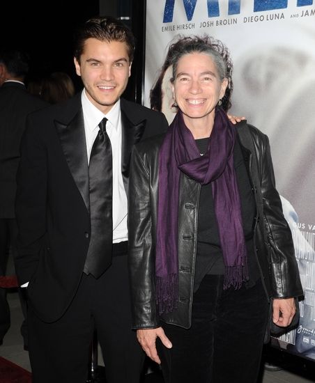 Photos: Van Sant's MILK Hollywood Premiere — photo 14 of 27
