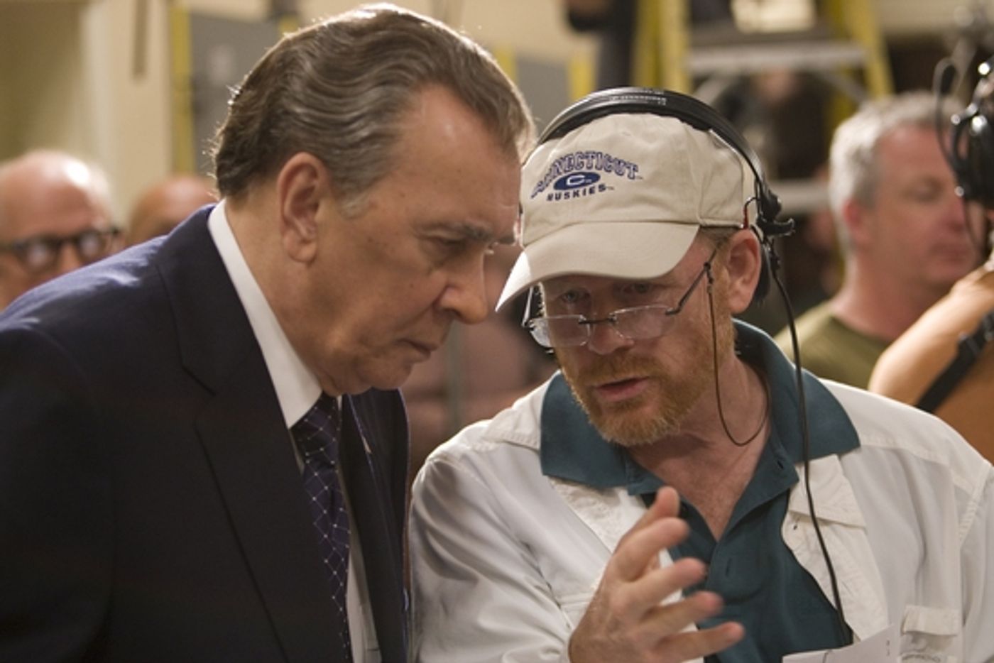 Photo Flash: FROST / NIXON Opens Nationwide 12/25  Image